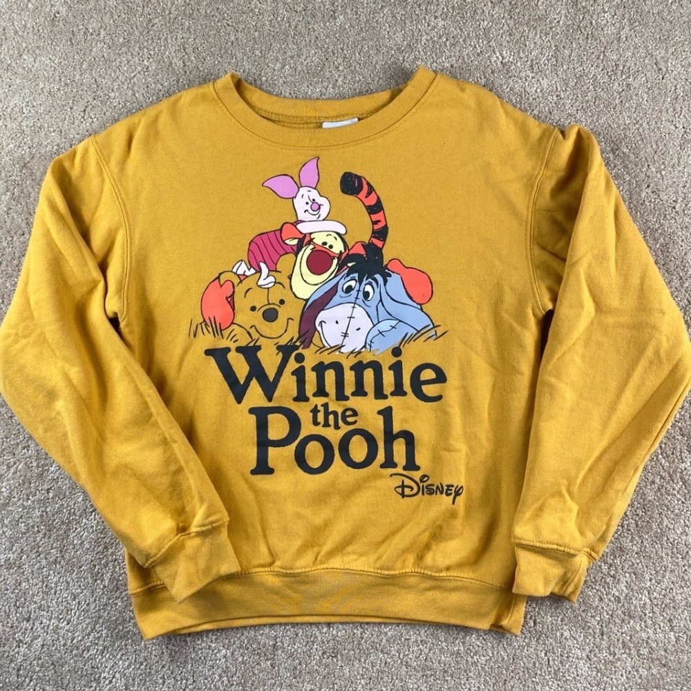 Disney Winnie the‎ Pooh Mustard Yellow Graphic Crewneck Sweatshirt XS LS12211SS